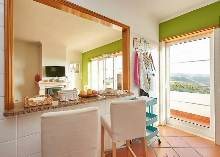 アパート Coral エリセイラ